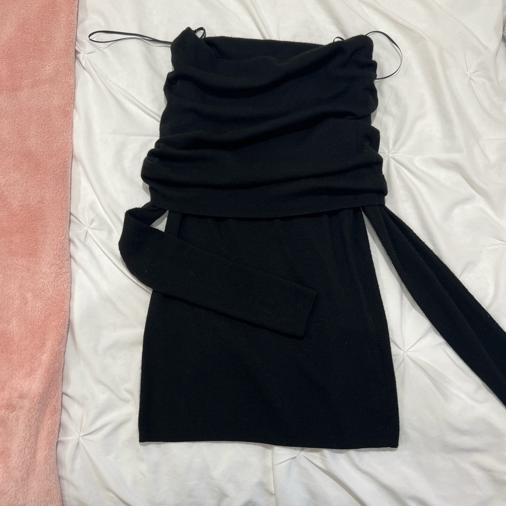 black off the shoulder long sleeve